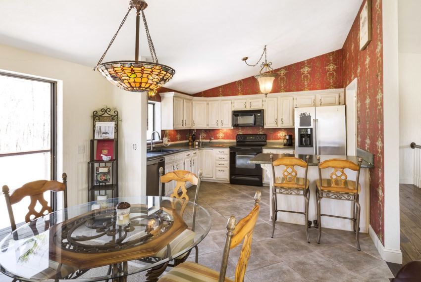 6 Hunter Drive08